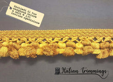 Load image into Gallery viewer, Onion tassel fringe. col. ancient gold. Hand knotted San Leucio. Price per linear meter
