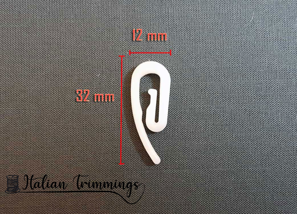 White plastic curtain hooks. Pack 50 pcs